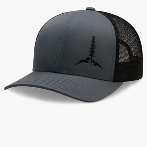 NIB LARIX Gray & Black Trucker Hat